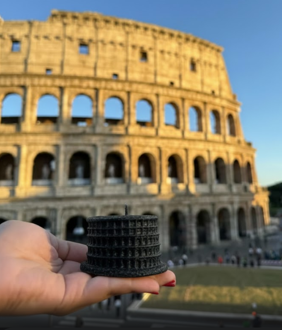 Colosseum Candle