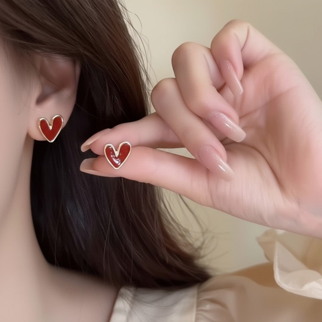 Il mio negozio Petit Amore Enamel Heart Studs, small deep crimson heart earrings with gold-tone border, hand-finished enamel inlay.