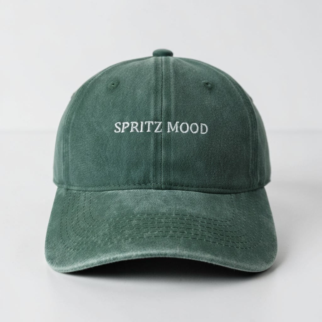 Il mio negozio green cotton baseball cap with "SPRITZ MOOD" embroidered in white. Casual style.