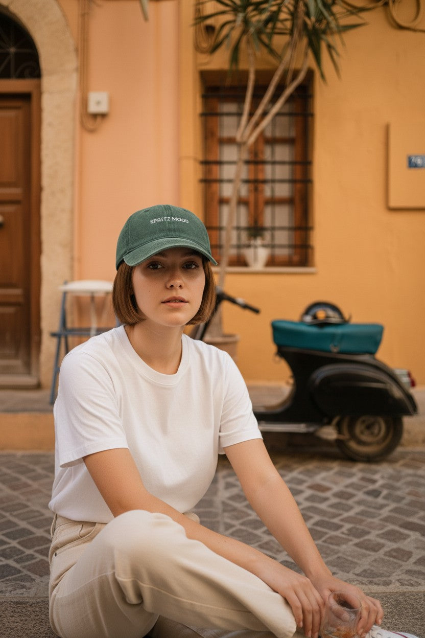 Il mio negozio green cotton baseball cap with "SPRITZ MOOD" embroidered in white.